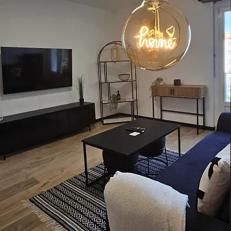 Elegant & Peaceful - Private Parking Mulhouse
