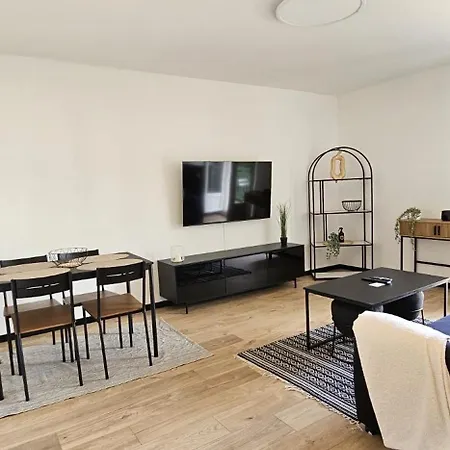 Elegant & Peaceful - Private Parking Mulhouse