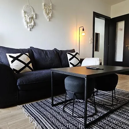 Elegant & Peaceful - Private Parking Lejlighed *