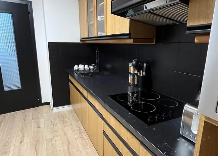 Daire Elegant & Peaceful - Private Parking *